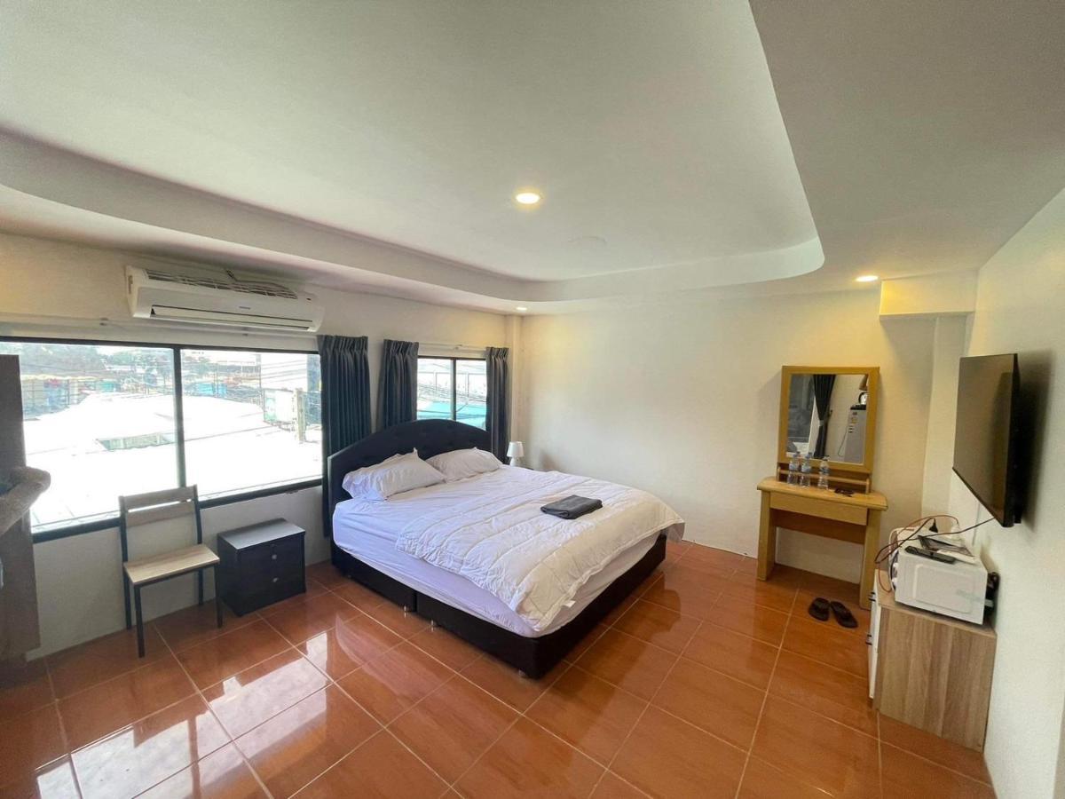 The Sports Lounge Hotel Pattaya Eksteriør billede